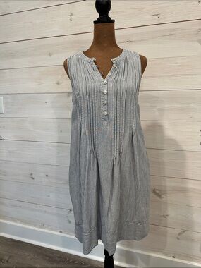 Sleeveless Striped Button-Front Sundress in Navy and White. NWOT